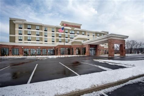 Pittsburgh Airport Hotels With Park And Fly Options