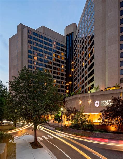 Reagan Airport Hotels With Park And Fly Options