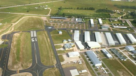 Rhome Meadows Airport: Private Aviation In Texas