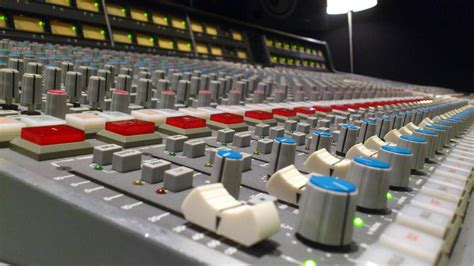 Ssl 4000 Hq Button: Enhancing Audio Quality