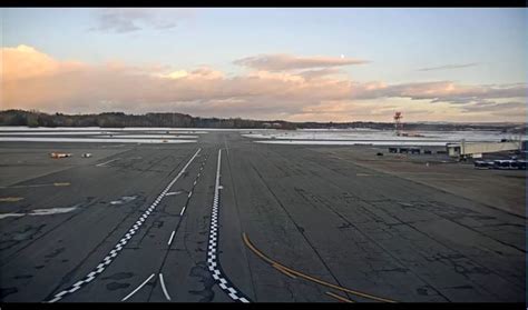 Syracuse Hancock Airport Live Webcam Feed