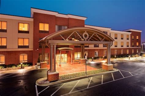 Top 5 Allentown Airport Hotels With Free Shuttle