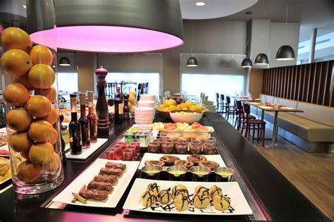 Top 5 Amenities At Campanile MáLaga Airport Hotel Restaurant