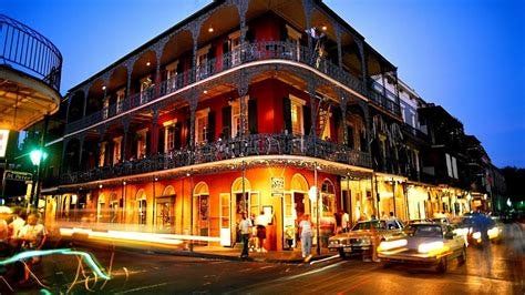 Top 5 French Quarter Hotels With Airport Shuttle