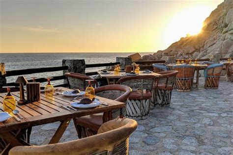 Top 5 Restaurants At Los Cabos Airport