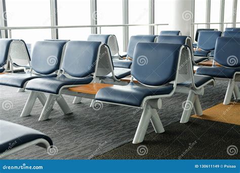 Ultimate Comfort: The Best Airport Chairs For Travelers